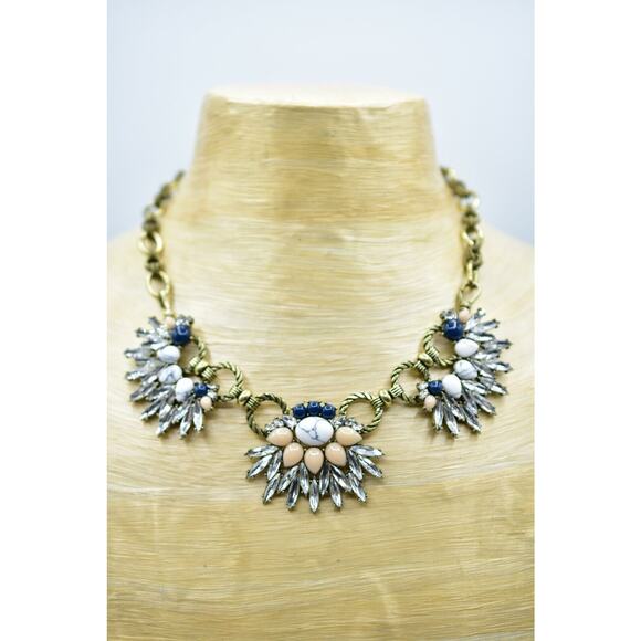Chloe + Isabel Statement Necklace Collar Crystal Sparkling Blue White Jewels Bn7 - Picture 2 of 12